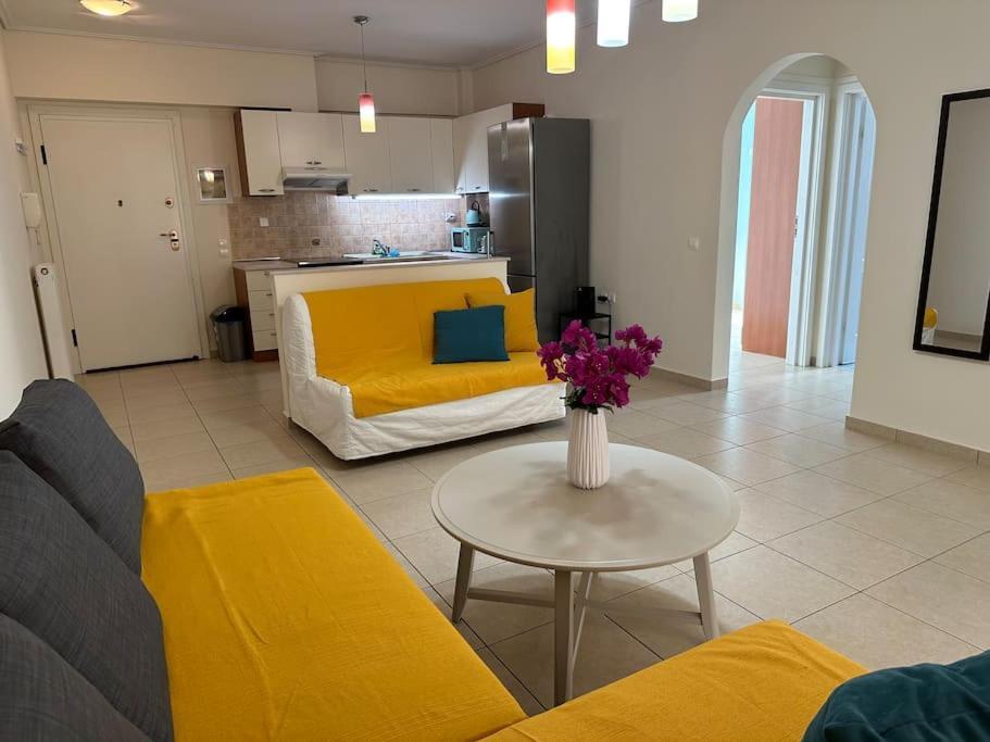 Riviera Beach, Seaside Spacious Apt. Anavyssos Bagian luar foto